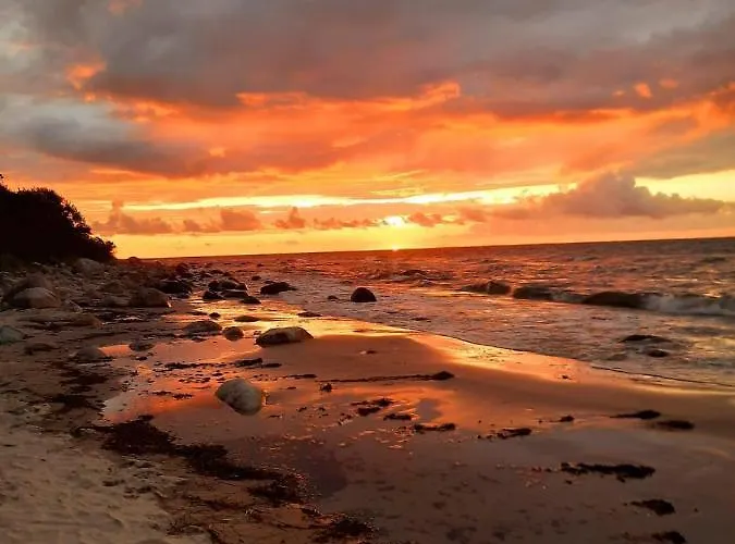 Feriehus Ostseehaus Am Naturstrand - Arkonablick Varnkevitz